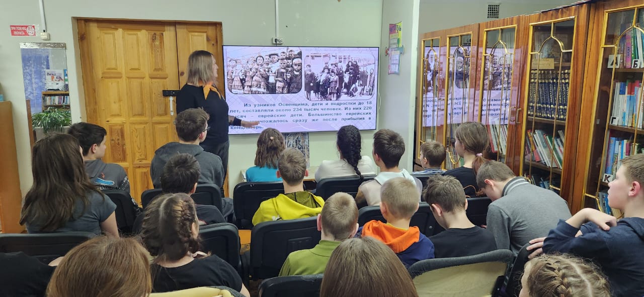  Час памяти &amp;quot;По страницам Блокадного Ленинграда&amp;quot;.